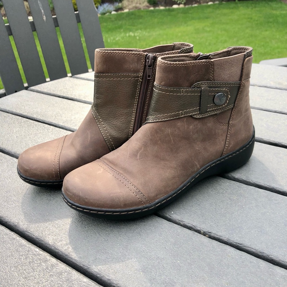 Clarks Brown Leather Ankle Boots with Side Zip